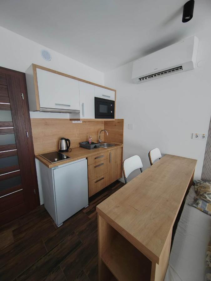 City Panzio Balatonlelle Exterior foto